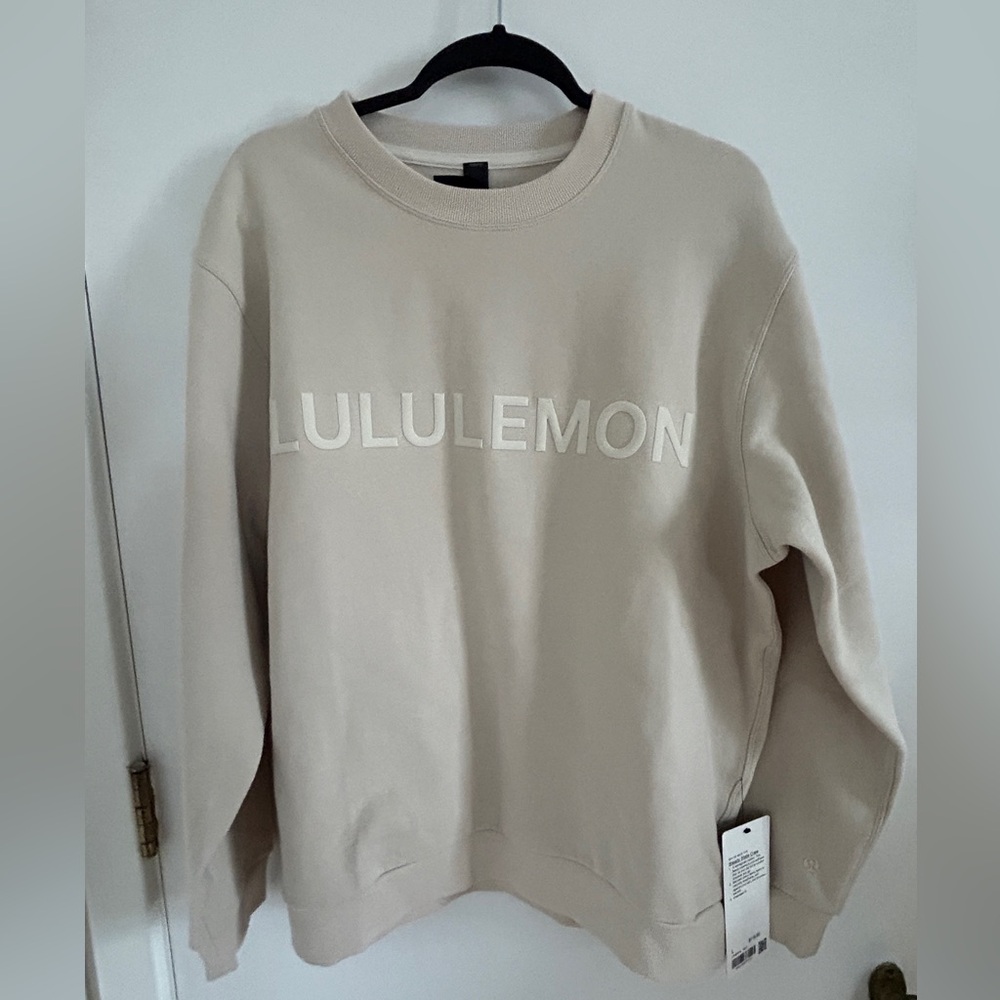 NWT lululemon steady state crew sweatshirt with graphic logo men’s size large